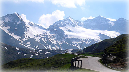 Abfahrt vom Bernina