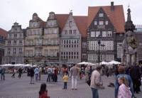 Altstadt von Bremen mit der Roland-Statue