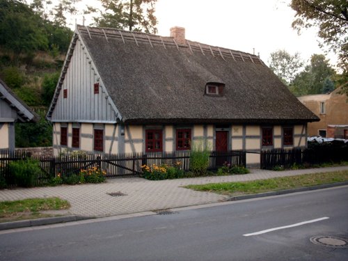 Strohhaus in Neuzelle