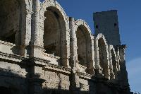 Arena von Arles, von aussen betrachtet