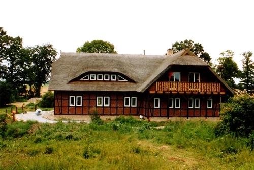 für Nordeutschland typischens Rieddachhaus
